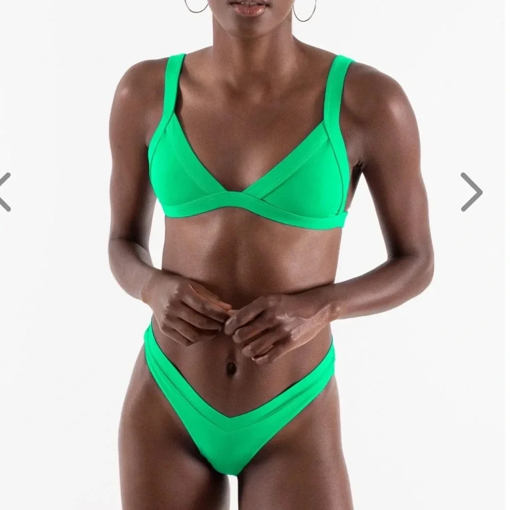 NWT OneOne Swimwear Bikini SET Jungle Green Kameron Jesse NEW Cheeky Triangle